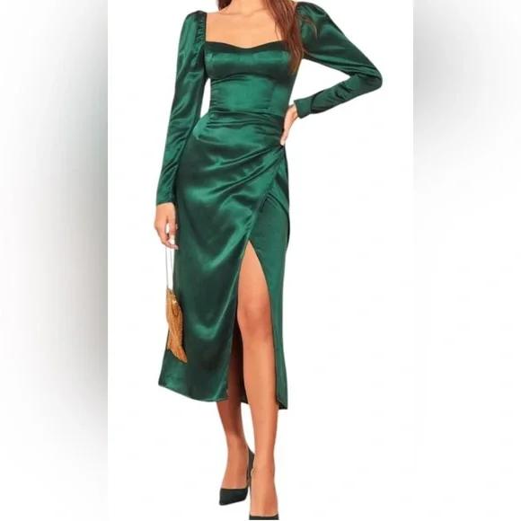 reformation gloriana long sleeve sweetheart side slit silk midi dress Reformation Gloriana Silk Midi Dress Almond Long Sleeve Slit Size 2